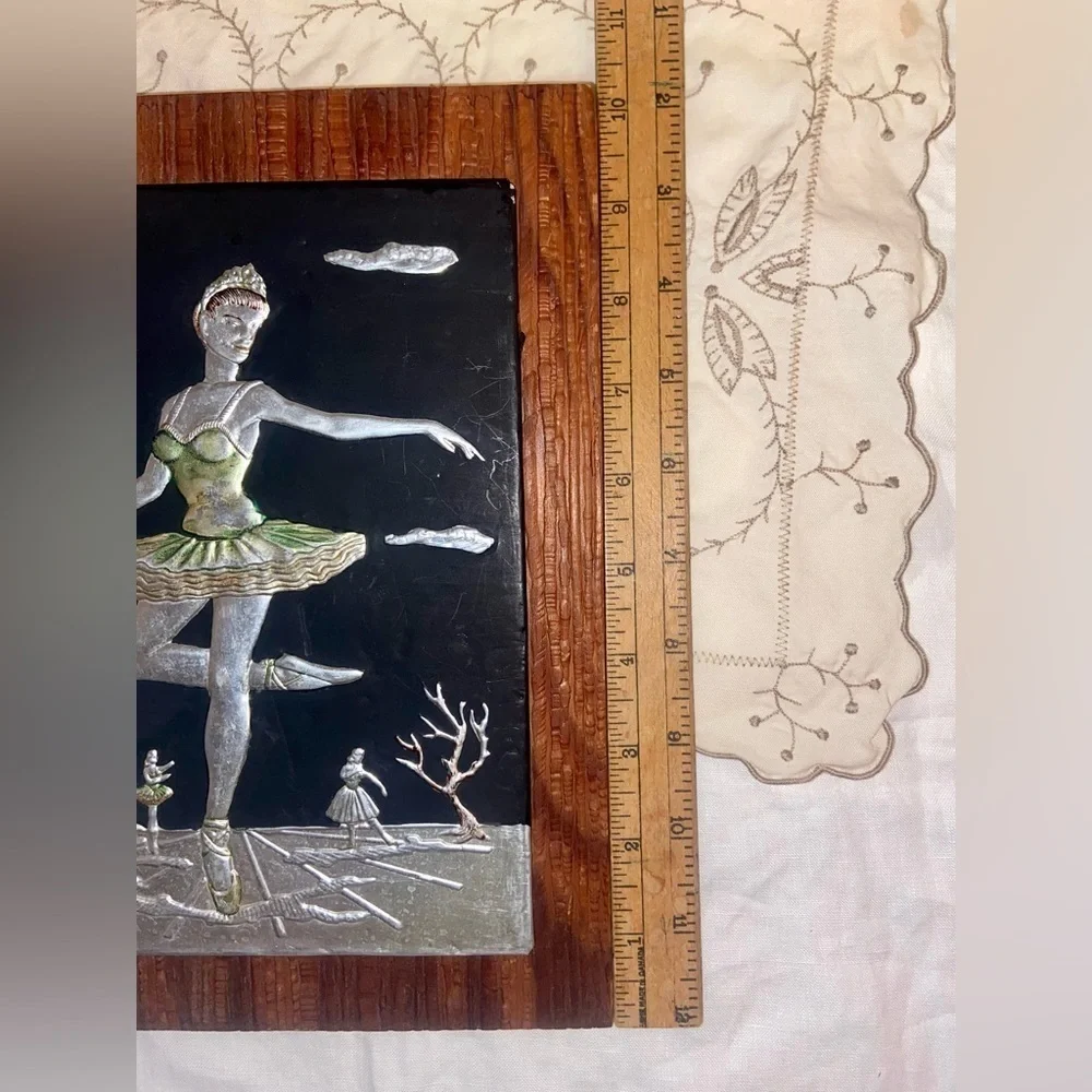 3 for 55$  Vintage walnut‎ tone wood Frame with embossed aluminum Art Ballerina - Picture 3 of 6